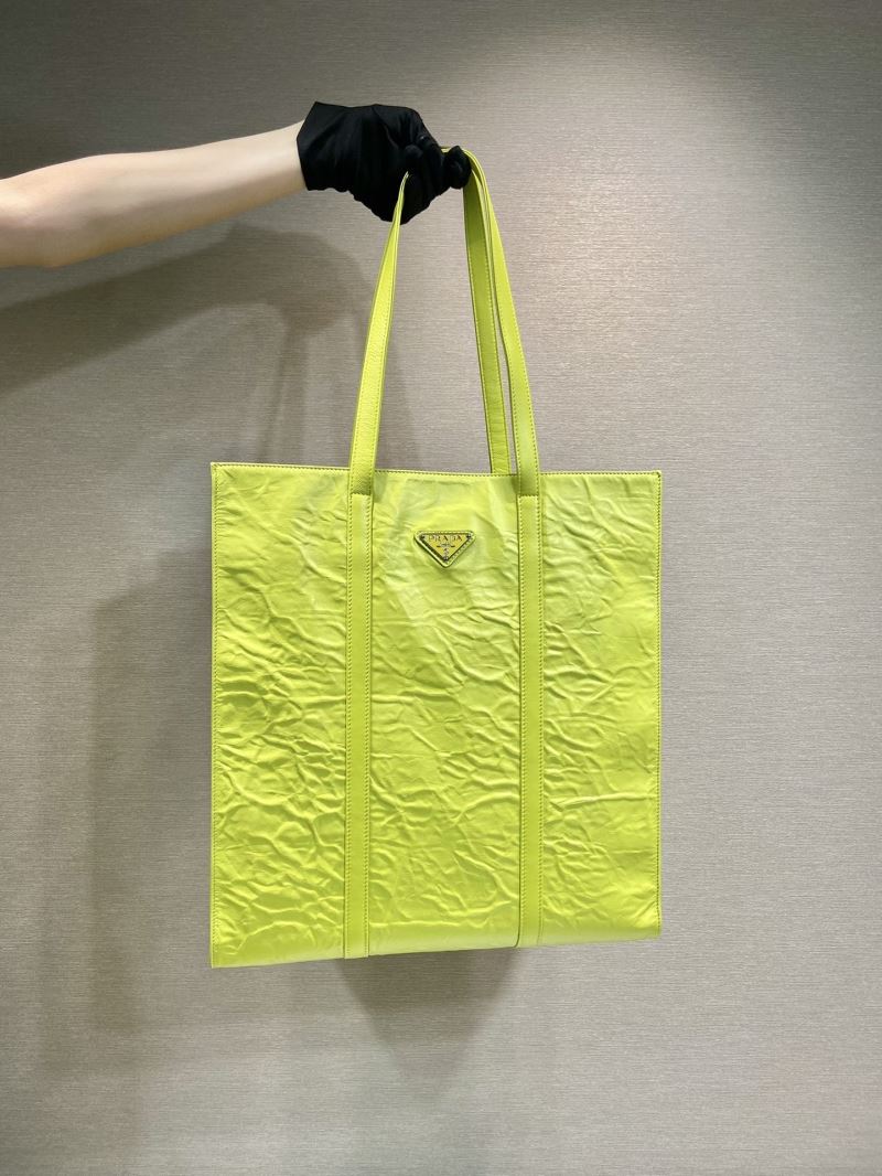Pra*a tote bags